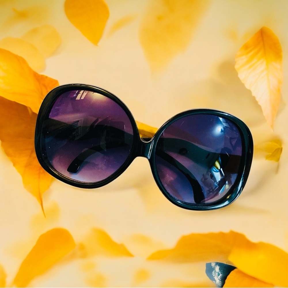 Torrid Elegant Black Sunglasses